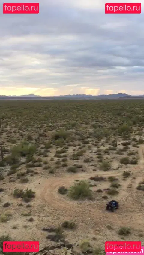 Caylee Cowan Onlyfans Photo Gallery 