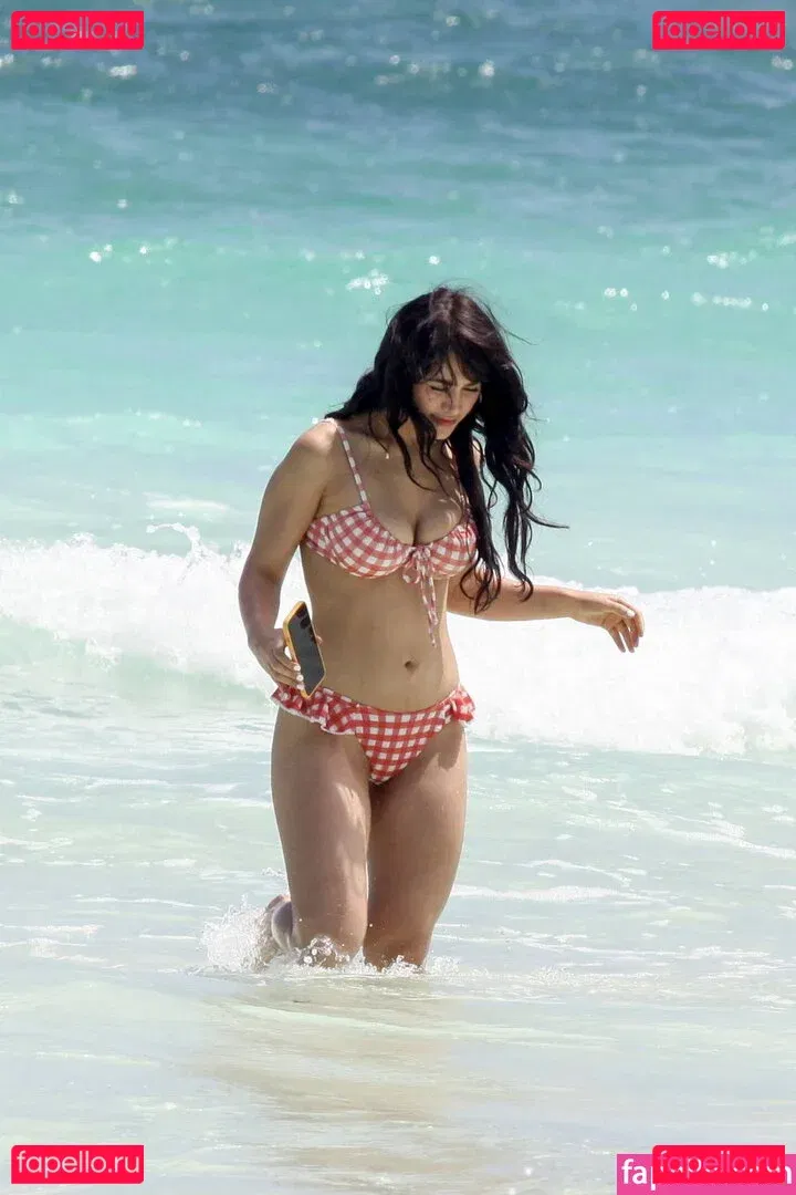 Caylee Cowan Onlyfans Photo Gallery 