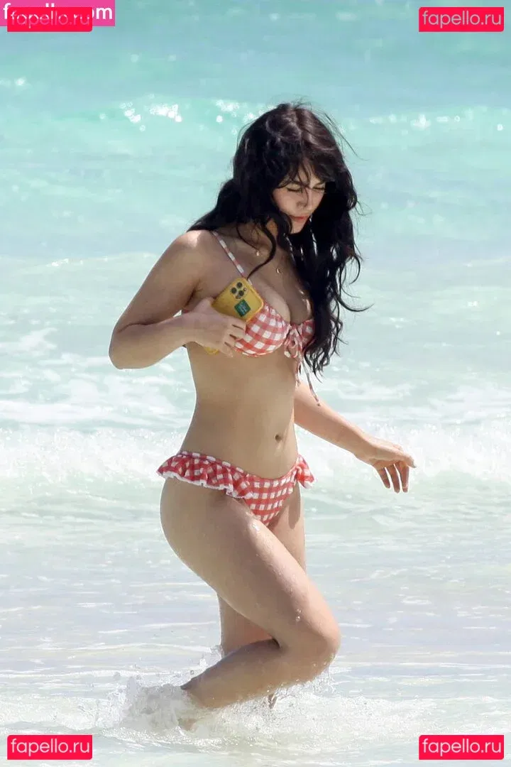 Caylee Cowan Onlyfans Photo Gallery 