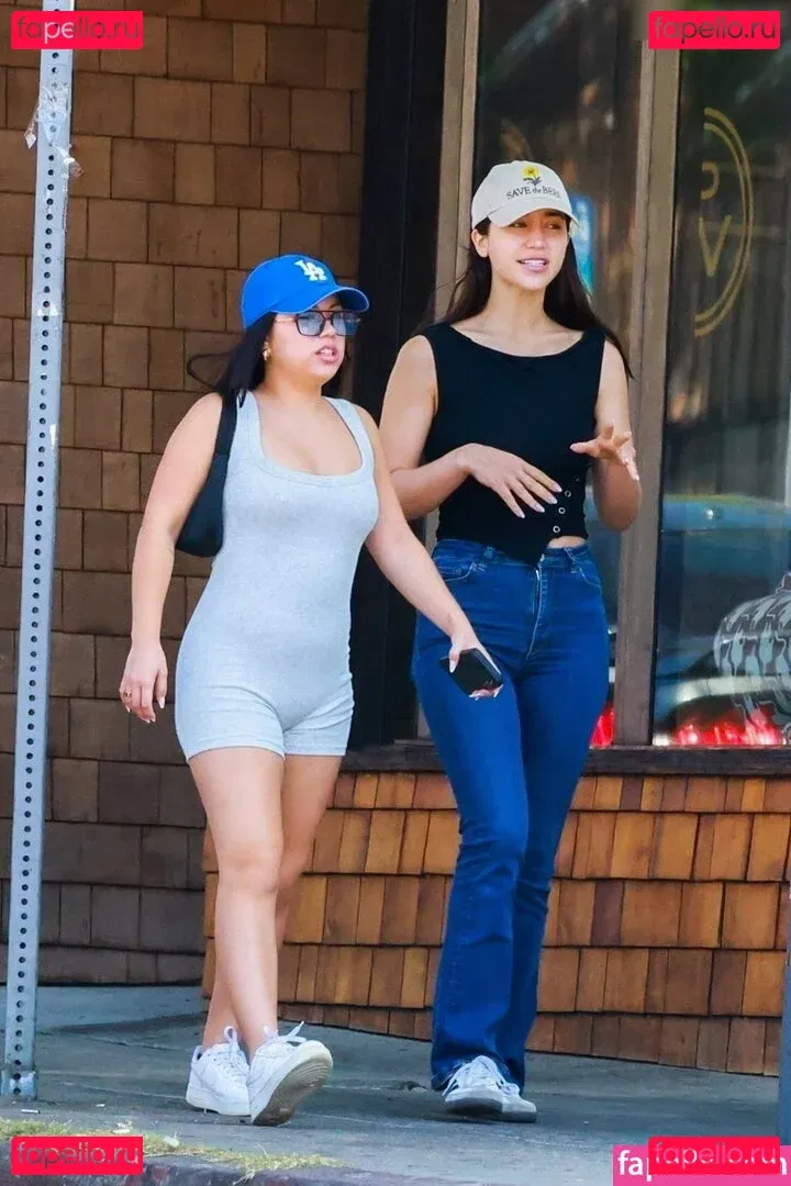 Caylee Cowan Onlyfans Photo Gallery 