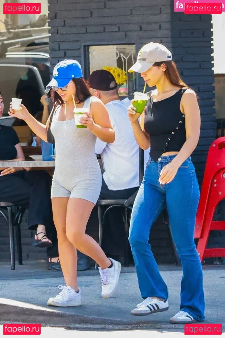 Caylee Cowan Onlyfans Photo Gallery 