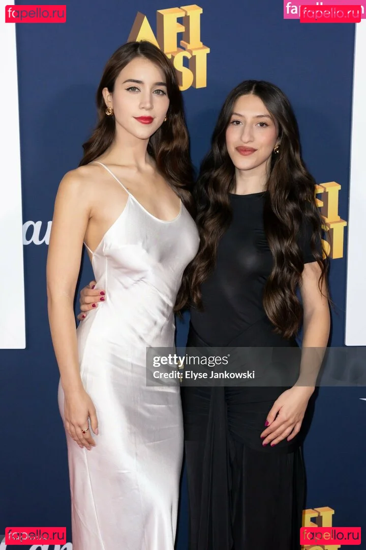 Caylee Cowan Onlyfans Photo Gallery 