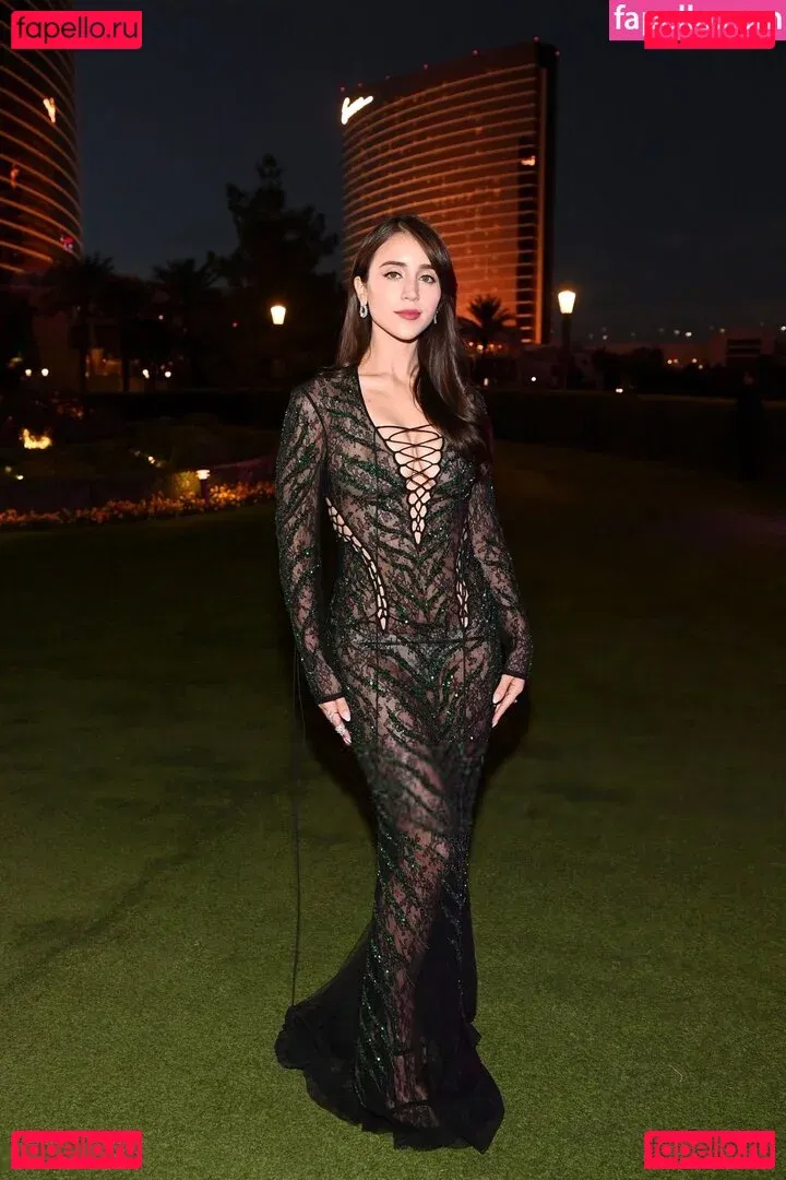 Caylee Cowan Onlyfans Photo Gallery 