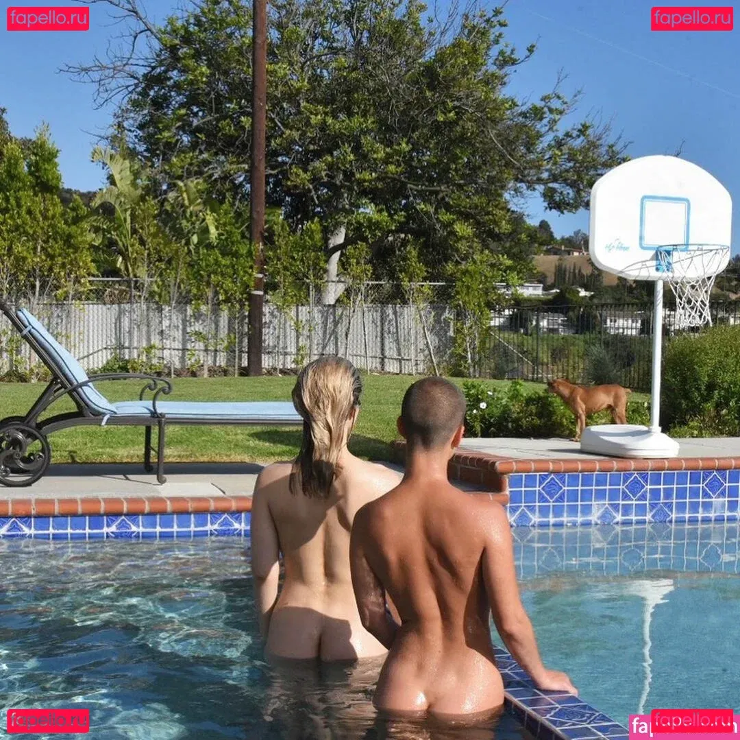 Caylee Cowan Onlyfans Photo Gallery 