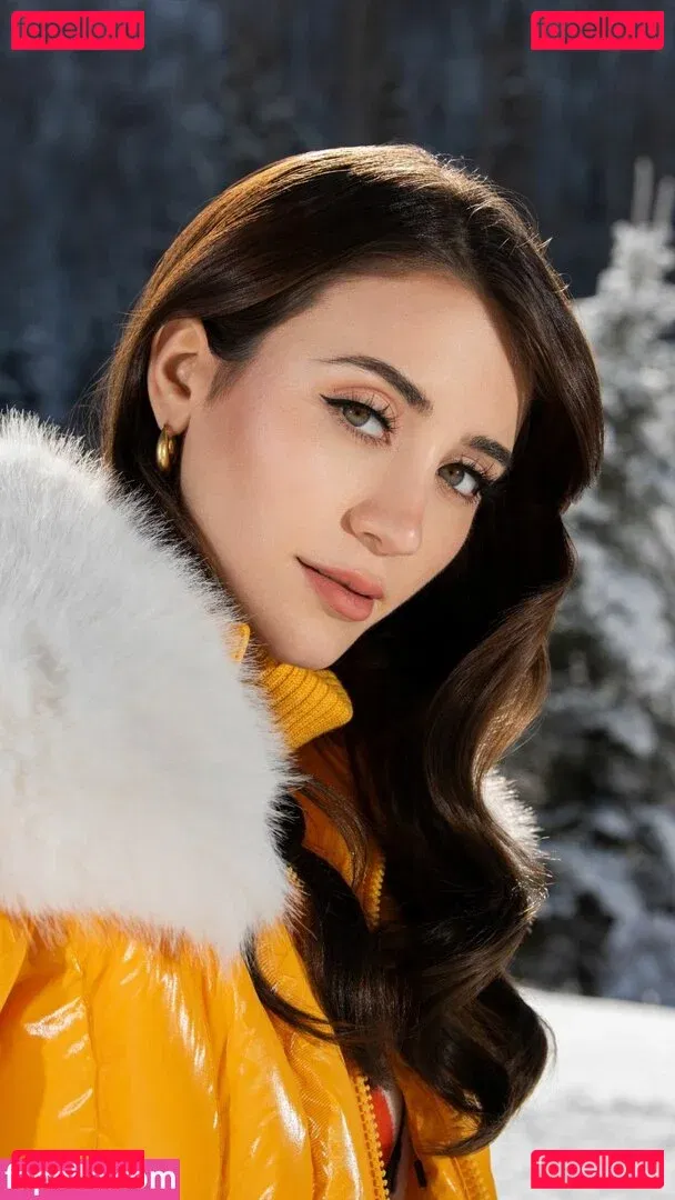 Caylee Cowan Onlyfans Photo Gallery 