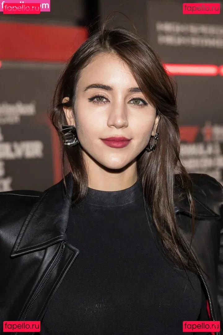 Caylee Cowan Onlyfans Photo Gallery 