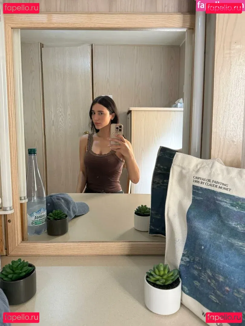 Caylee Cowan Onlyfans Photo Gallery 