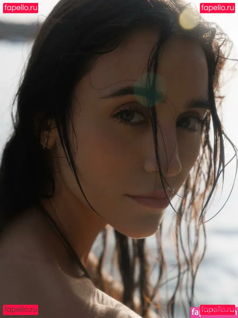 Caylee Cowan Onlyfans Photo Gallery 