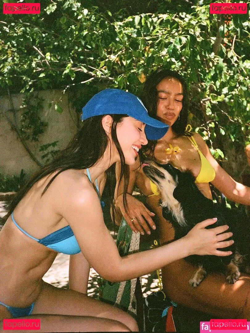 Caylee Cowan Onlyfans Photo Gallery 