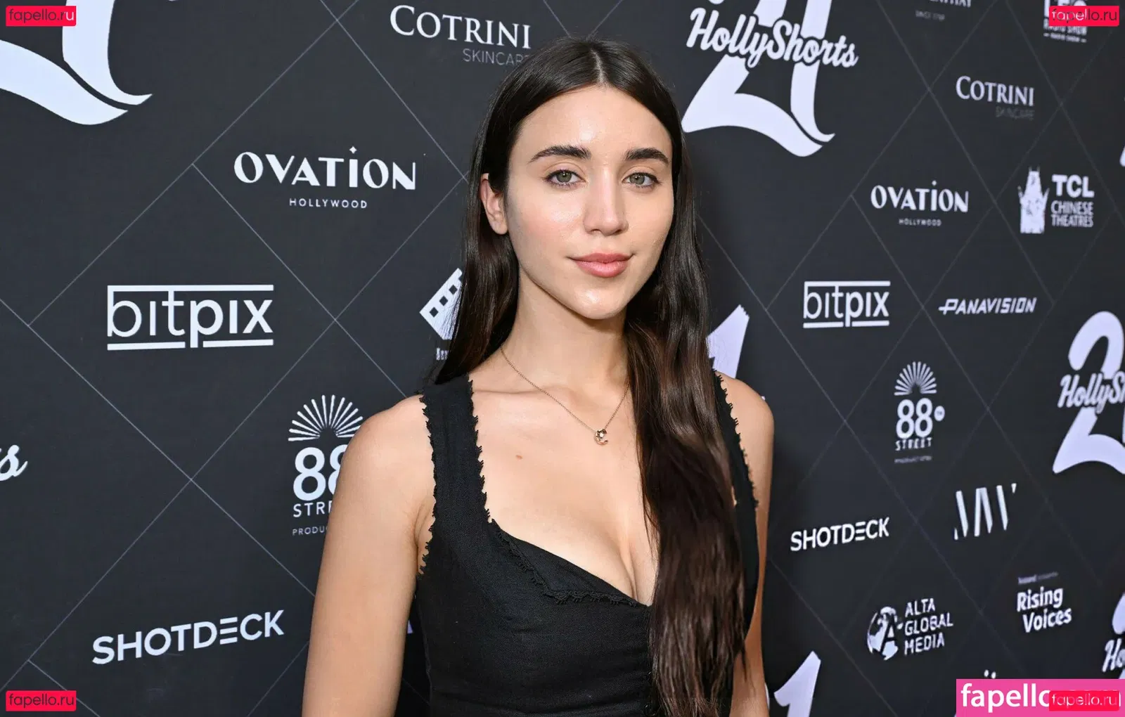 Caylee Cowan Onlyfans Photo Gallery 