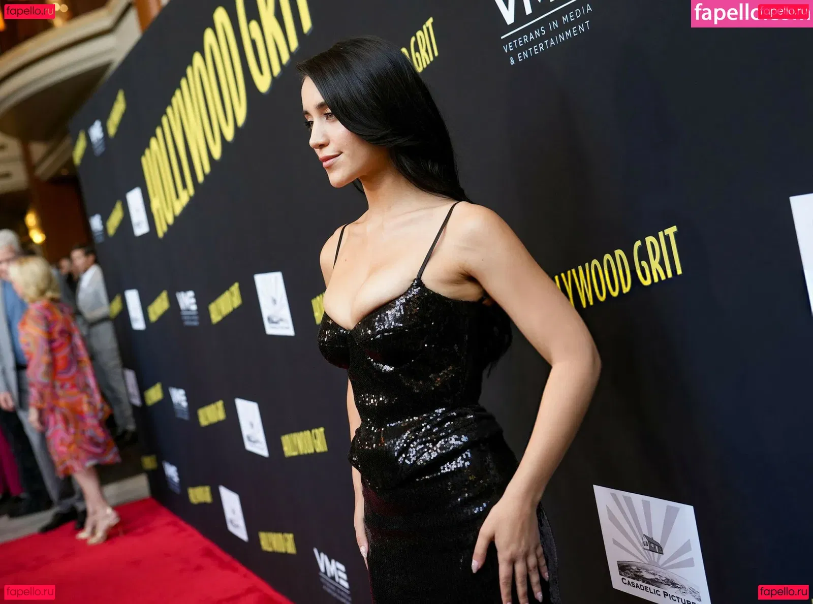 Caylee Cowan Onlyfans Photo Gallery 