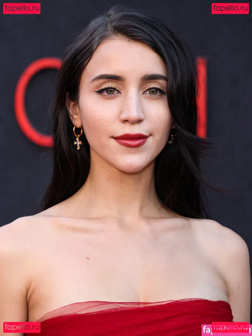 Caylee Cowan Onlyfans Photo Gallery 