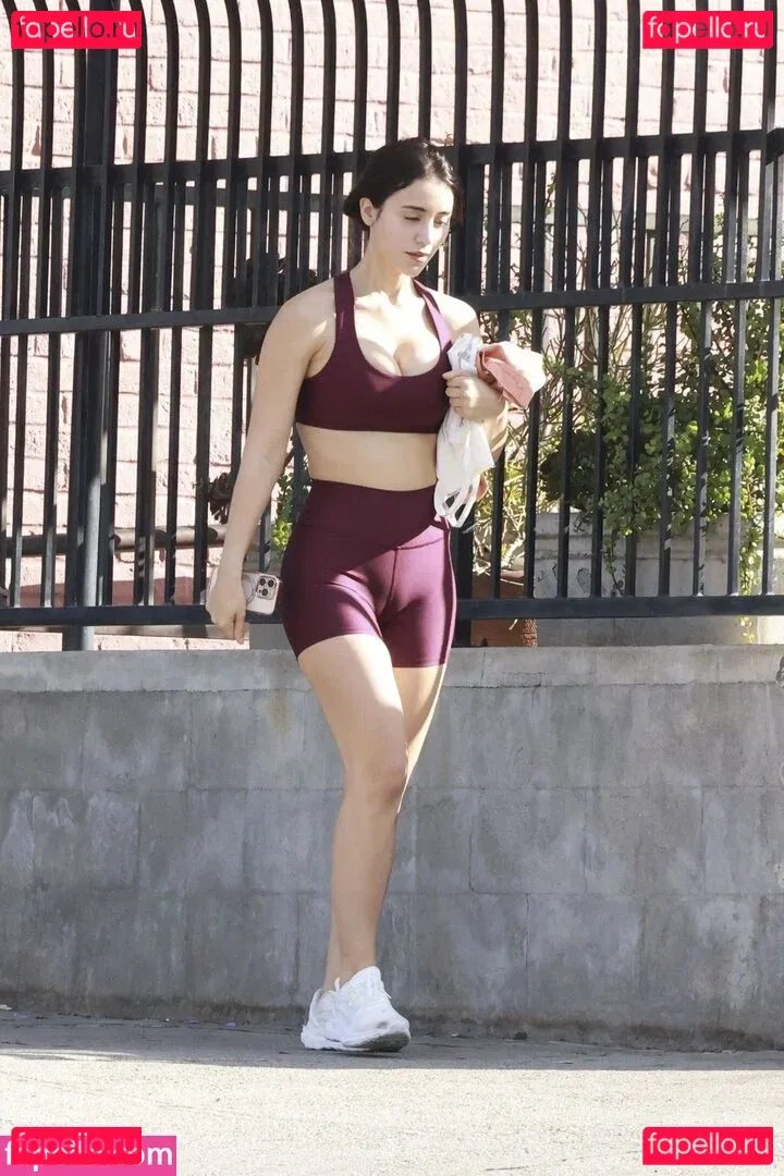 Caylee Cowan Onlyfans Photo Gallery 