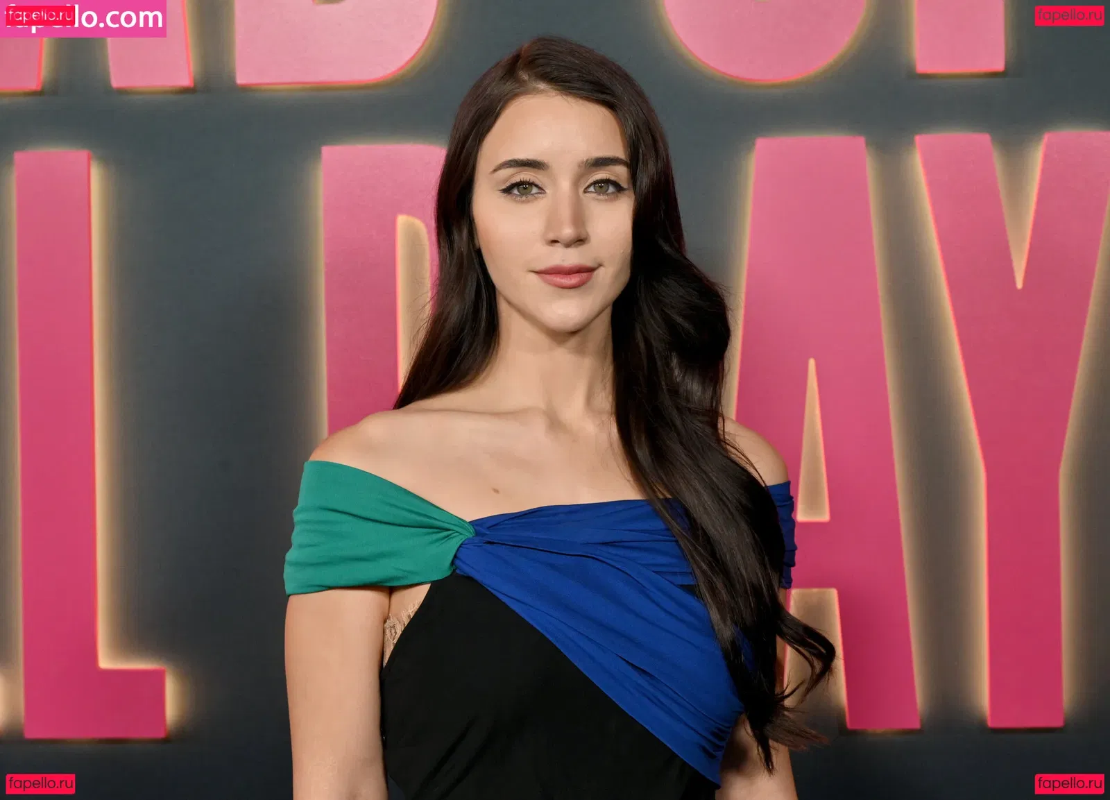 Caylee Cowan Onlyfans Photo Gallery 