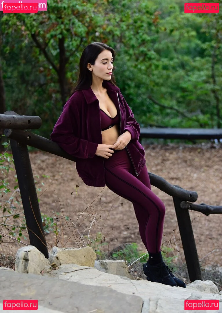 Caylee Cowan Onlyfans Photo Gallery 