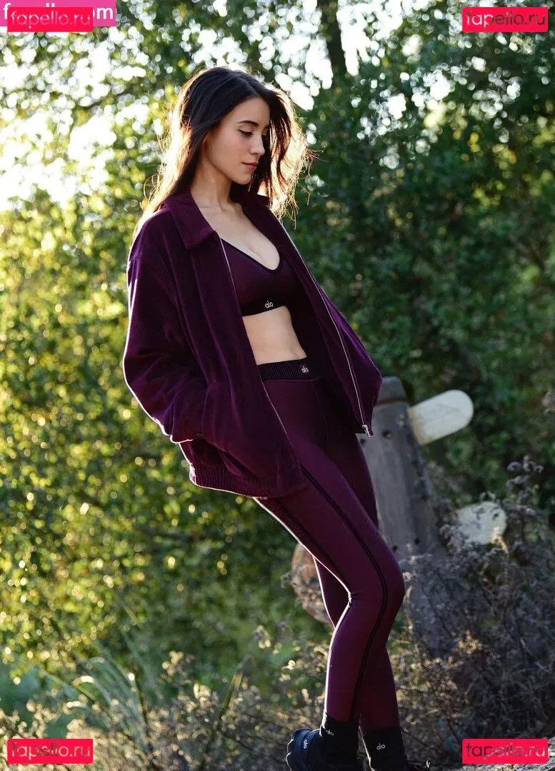 Caylee Cowan Onlyfans Photo Gallery 