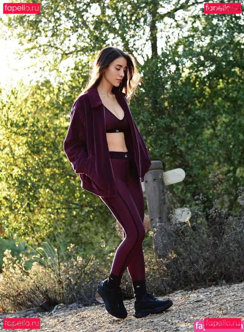 Caylee Cowan Onlyfans Photo Gallery 