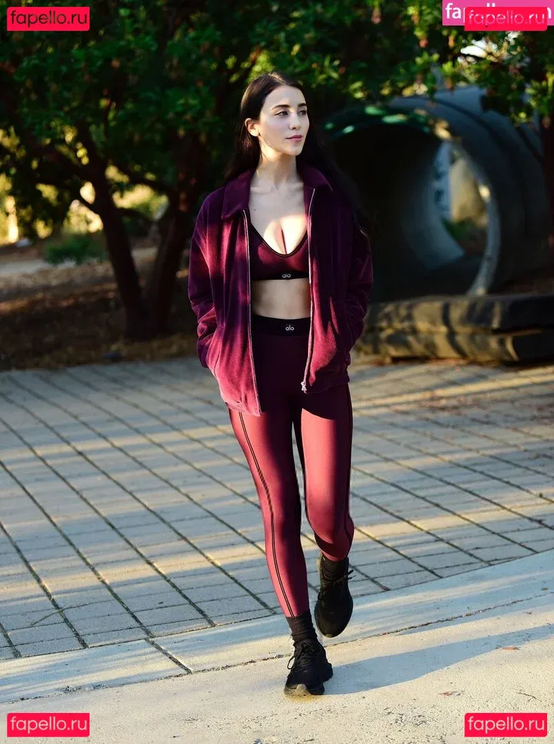 Caylee Cowan Onlyfans Photo Gallery 