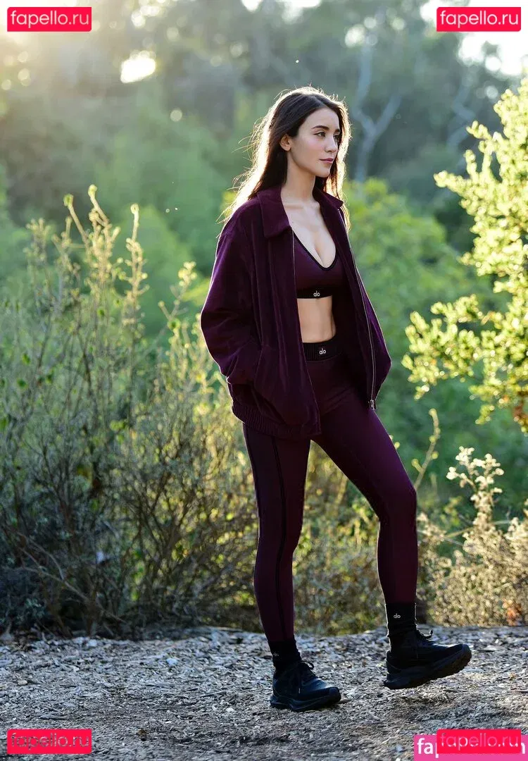 Caylee Cowan Onlyfans Photo Gallery 