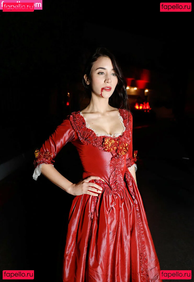 Caylee Cowan Onlyfans Photo Gallery 