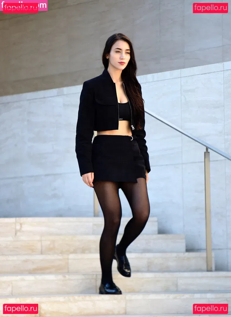 Caylee Cowan Onlyfans Photo Gallery 