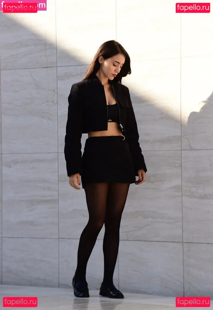 Caylee Cowan Onlyfans Photo Gallery 