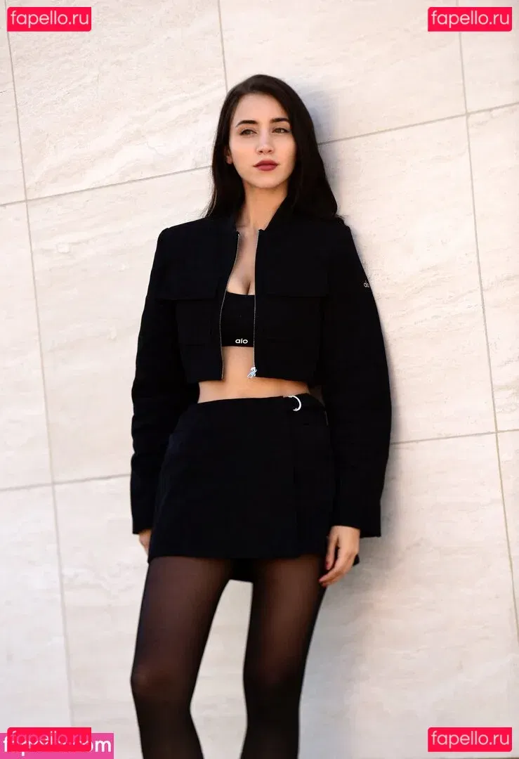 Caylee Cowan Onlyfans Photo Gallery 