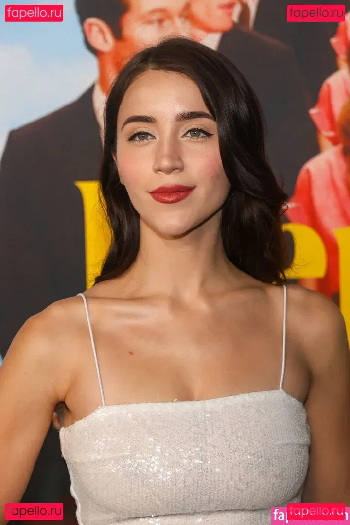 Caylee Cowan Onlyfans Photo Gallery 