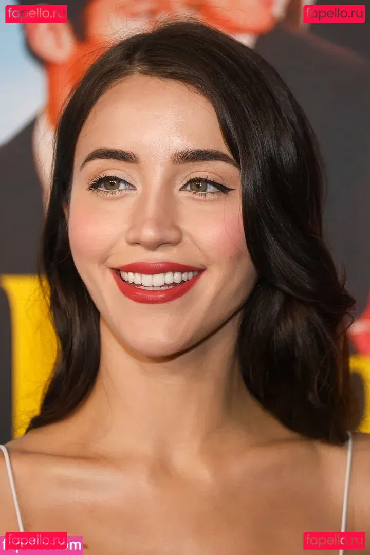 Caylee Cowan Onlyfans Photo Gallery 