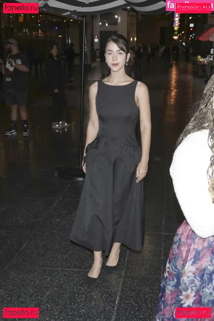 Caylee Cowan Onlyfans Photo Gallery 