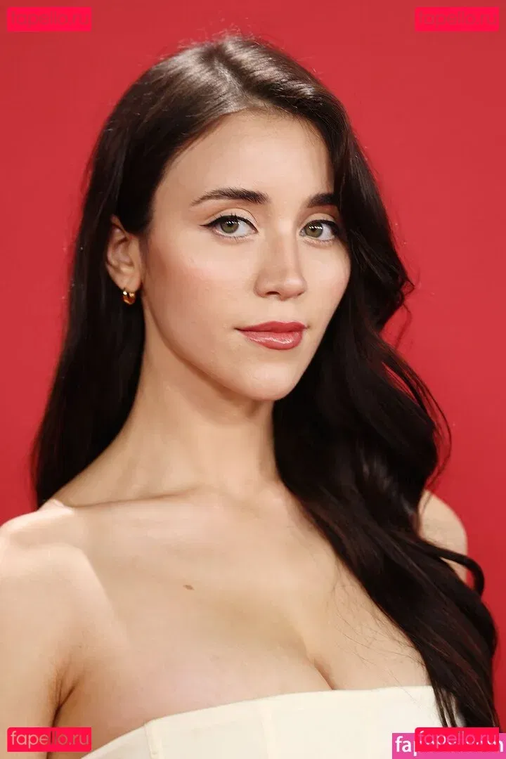 Caylee Cowan Onlyfans Photo Gallery 