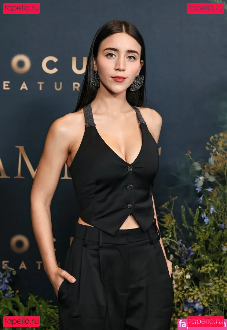 Caylee Cowan Onlyfans Photo Gallery 