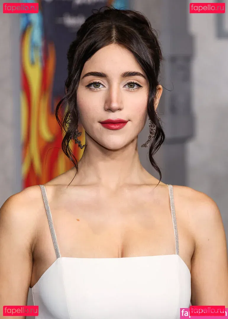 Caylee Cowan Onlyfans Photo Gallery 