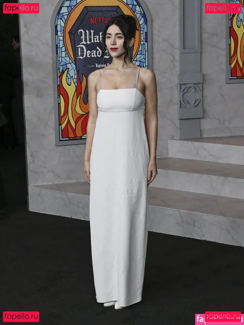 Caylee Cowan Onlyfans Photo Gallery 