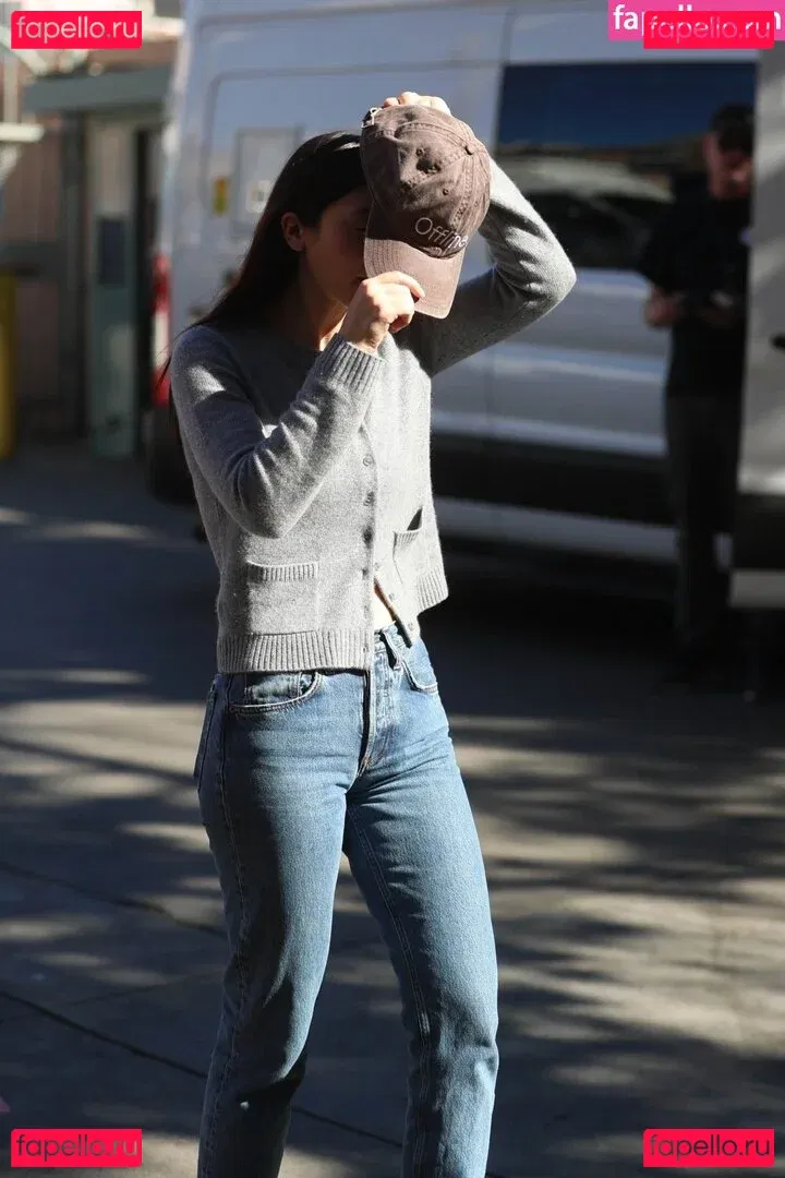 Caylee Cowan Onlyfans Photo Gallery 