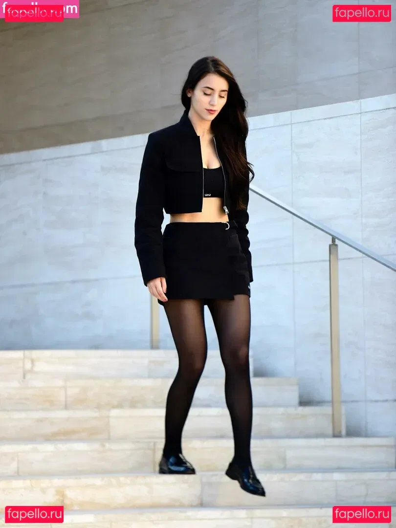 Caylee Cowan Onlyfans Photo Gallery 