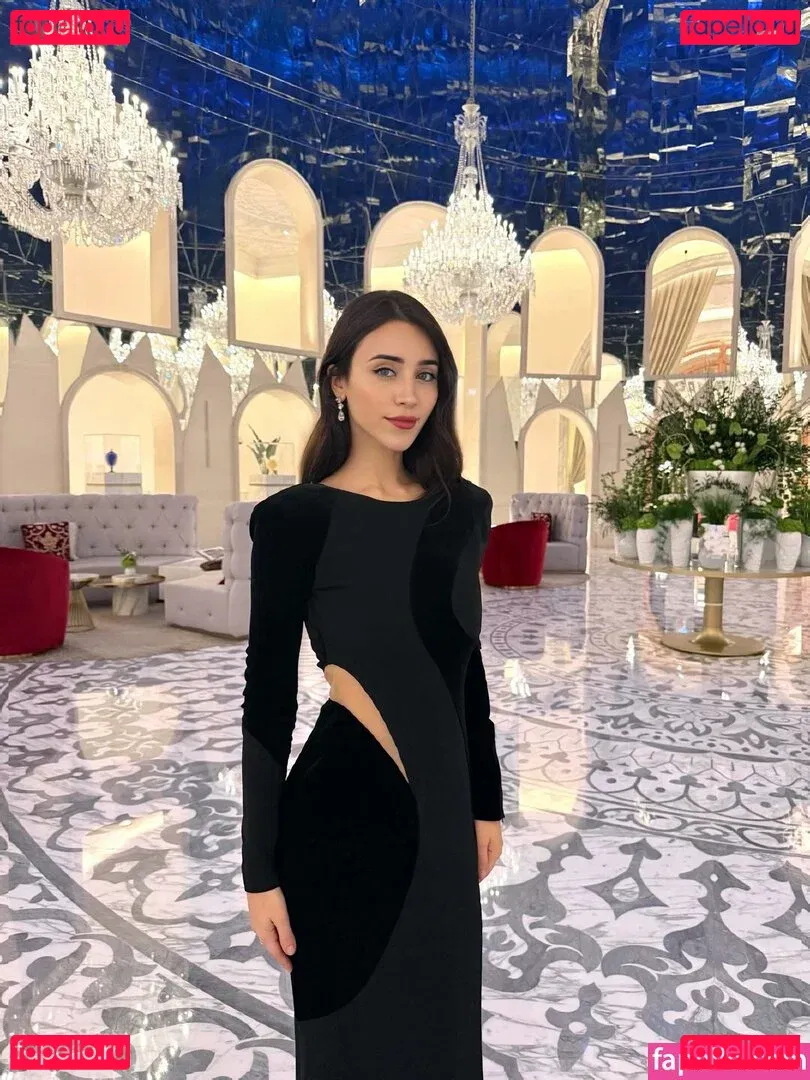 Caylee Cowan Onlyfans Photo Gallery 