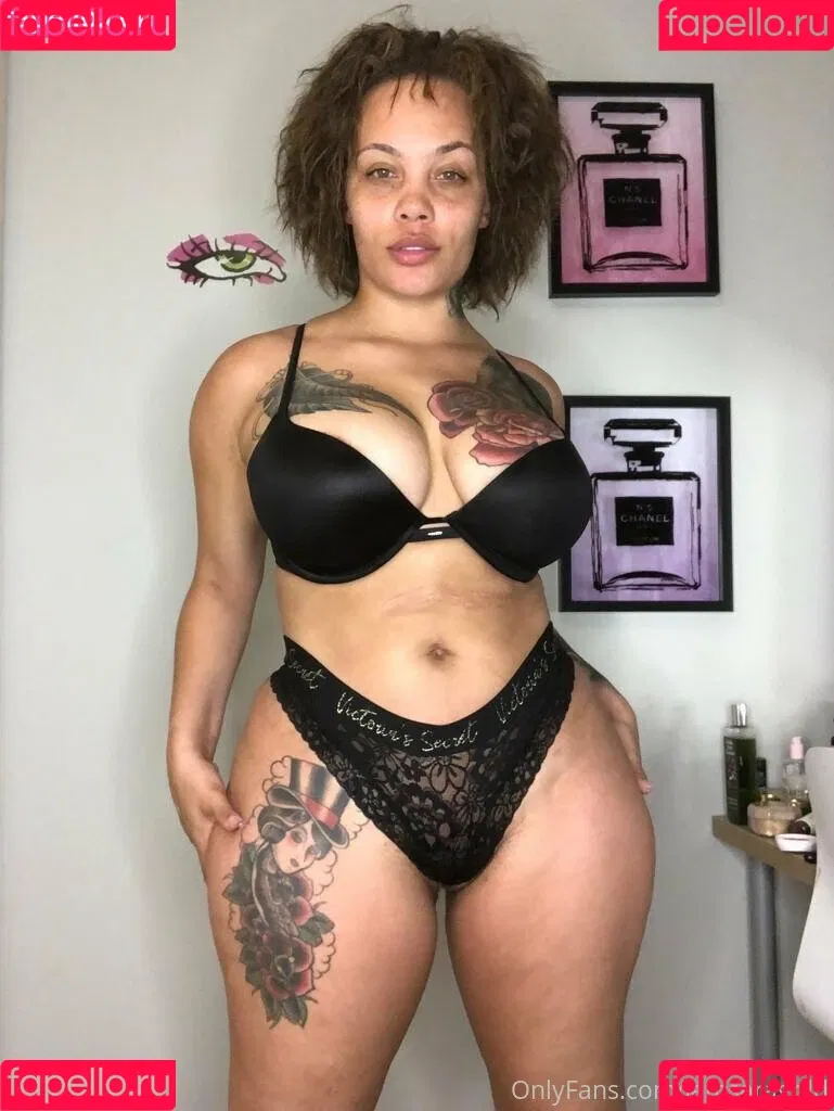 Sara Gold Onlyfans Photo Gallery 
