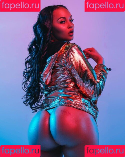 Sara Gold Onlyfans Photo Gallery 