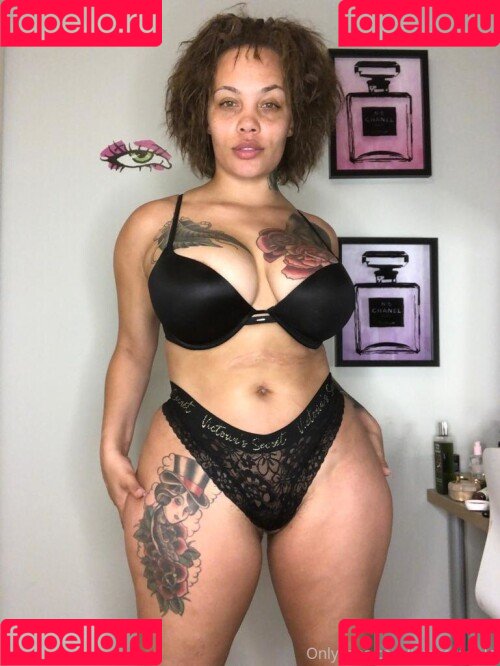 Sara Gold Onlyfans Photo Gallery 