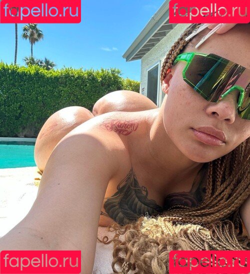Sara Gold Onlyfans Photo Gallery 