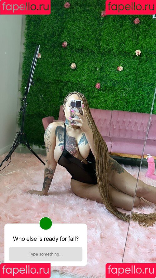 Sara Gold Onlyfans Photo Gallery 