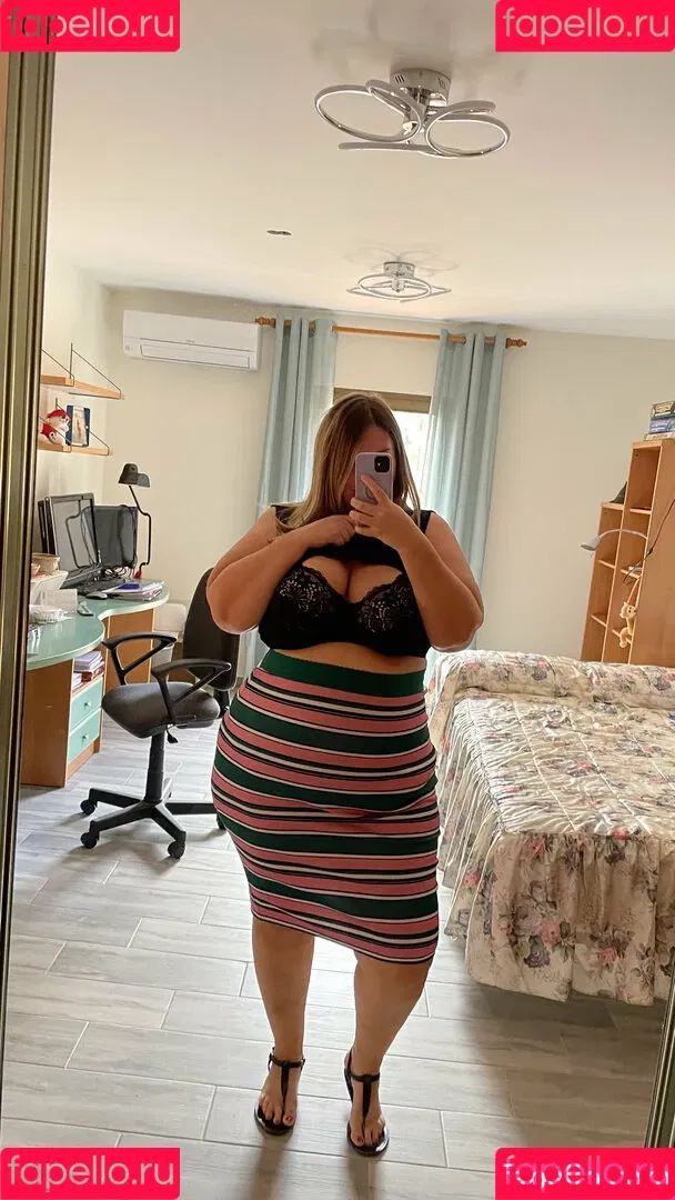 misshoneypotts Onlyfans Photo Gallery 