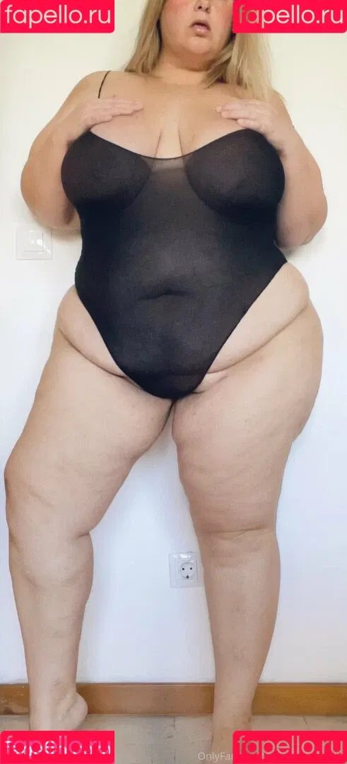 misshoneypotts Onlyfans Photo Gallery 