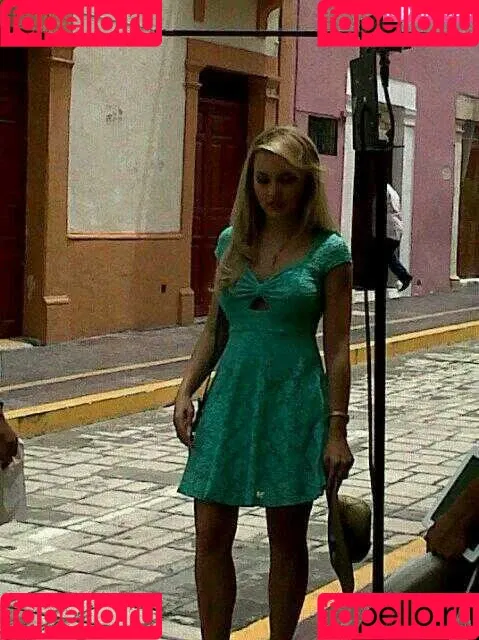 Angelique Boyer Onlyfans Photo Gallery 