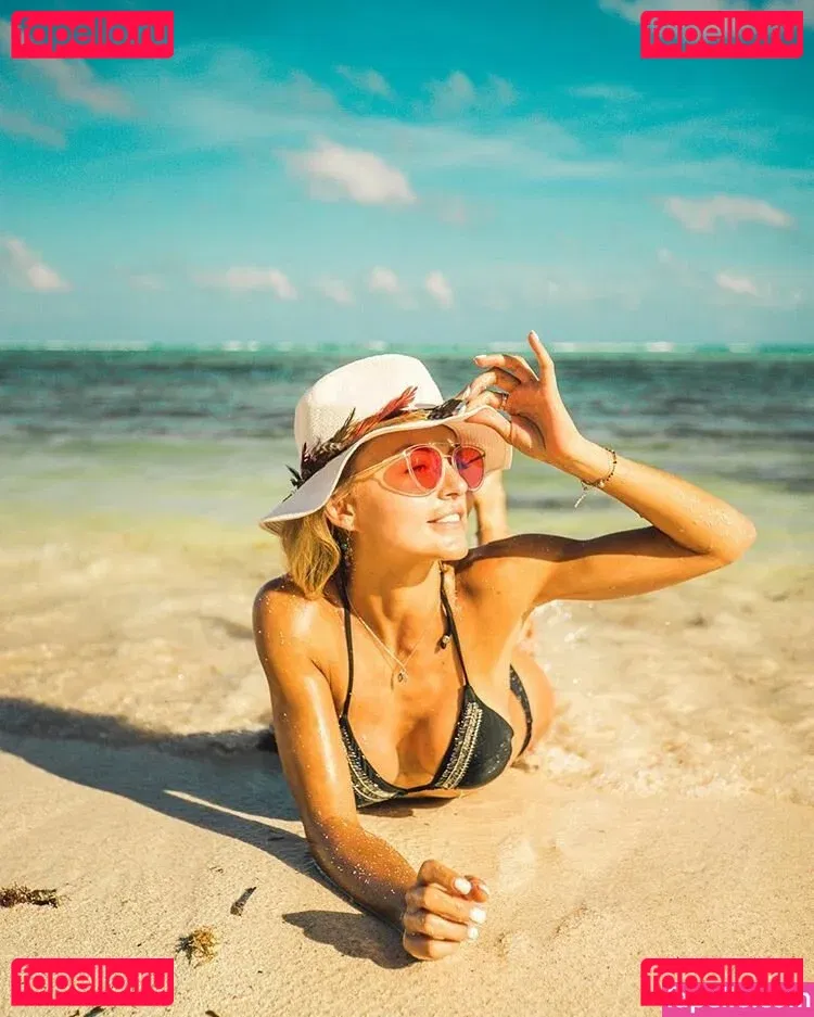 Angelique Boyer Onlyfans Photo Gallery 