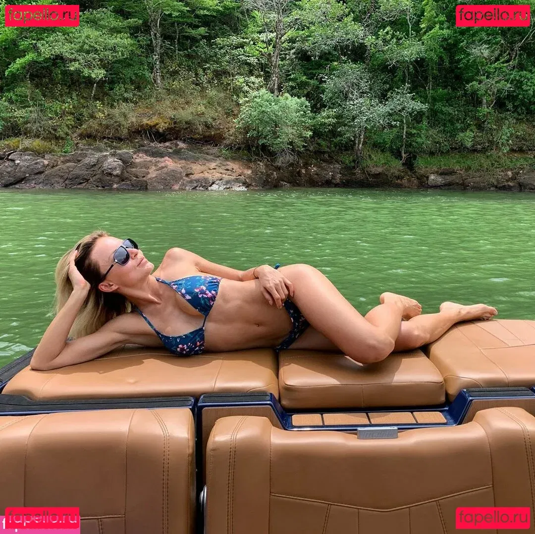 Angelique Boyer Onlyfans Photo Gallery 