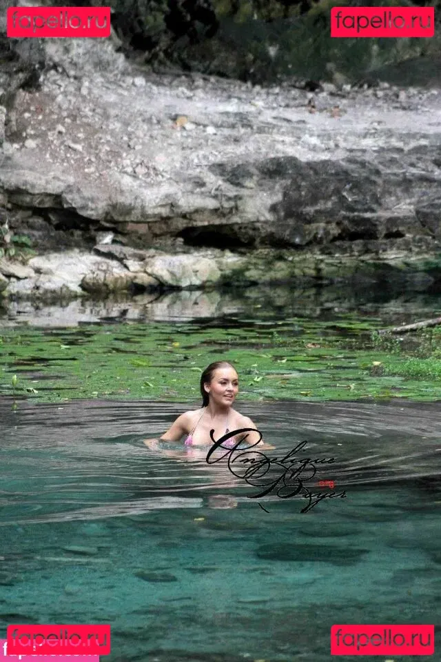 Angelique Boyer Onlyfans Photo Gallery 