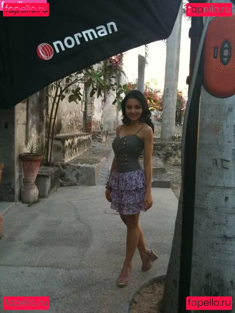 Angelique Boyer Onlyfans Photo Gallery 