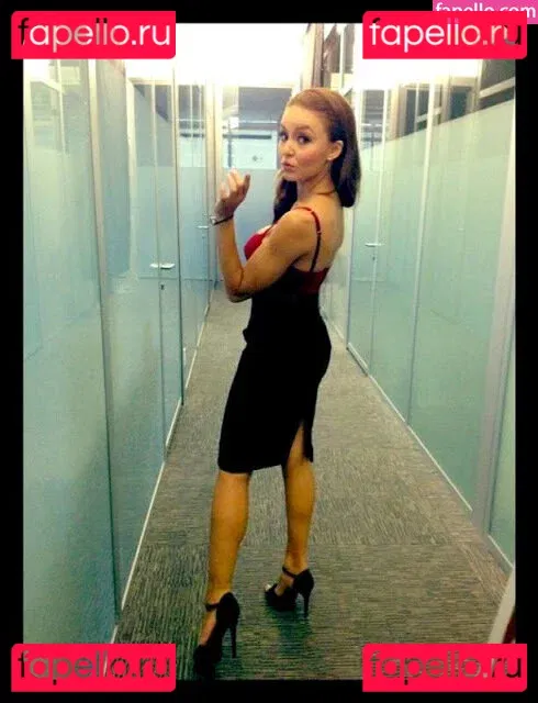 Angelique Boyer Onlyfans Photo Gallery 